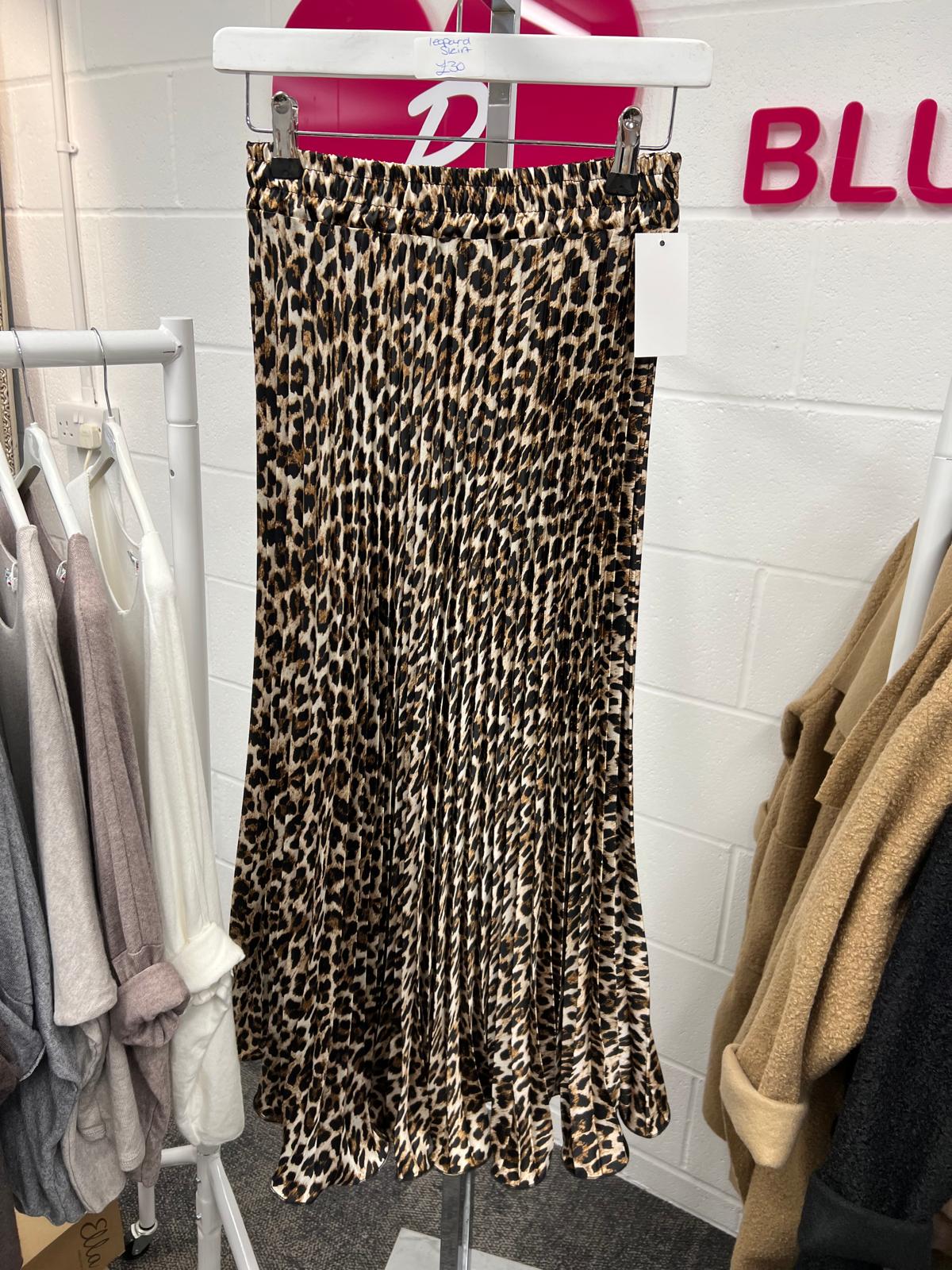 Leopard Pleated Skirt